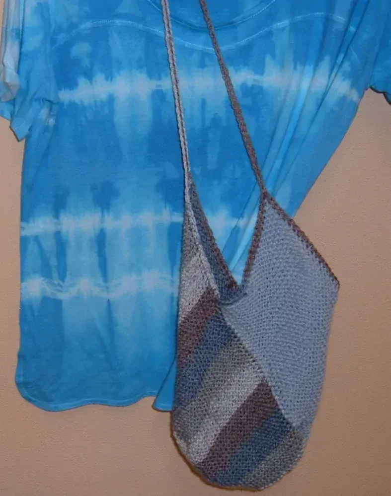 Háčkovaná taška barevná